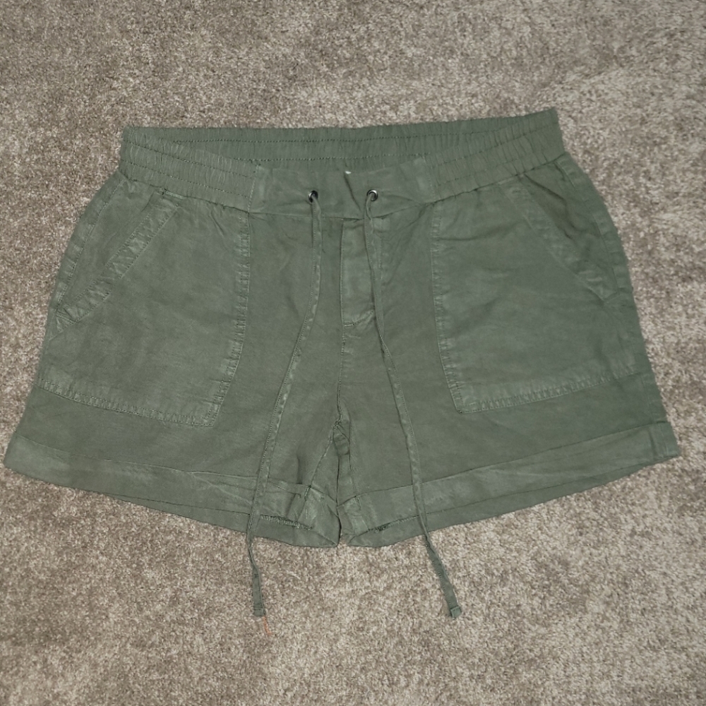 Cargo style shorts